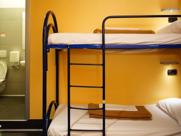 Hi! Ostello Milano : photo 1 de la chambre lit dans dortoir pour hommes de 4 lits