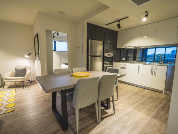 Arena Apartments by CLLIX : photo 4 de la chambre appartement 2 chambres et 2 salles de bains