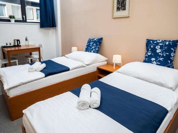 Hotel VP1 : photo 6 de la chambre chambre double ou lits jumeaux
