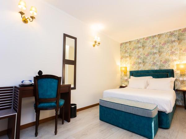 Castelo Santa Catarina : photo 5 de la chambre chambre double/lits jumeaux - jardin