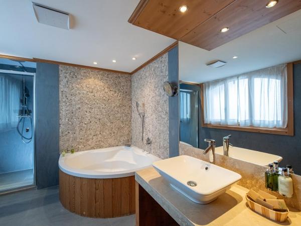 Chalet RoyAlp Hôtel & Spa : photo 2 de la chambre chambre exécutive – vue sur montagne