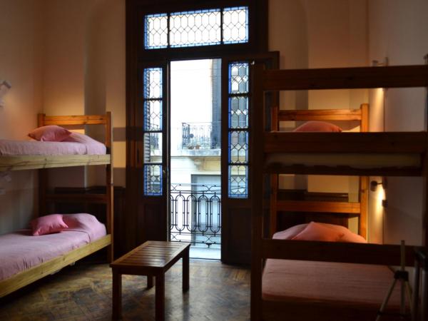 Che Argentina Hostel Suites : photo 1 de la chambre lit simple dans dortoir pour hommes