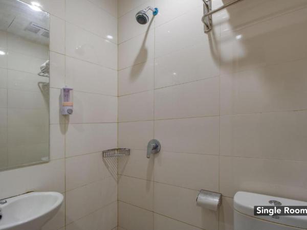 Tamansari Agung Residence : photo 3 de la chambre chambre double