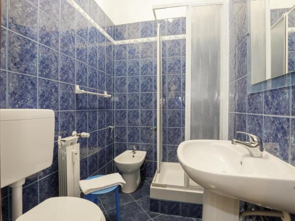 Mini Hotel : photo 10 de la chambre chambre triple