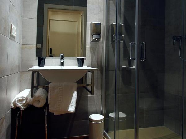 Pensión Iturriza : photo 3 de la chambre chambre double avec balcon