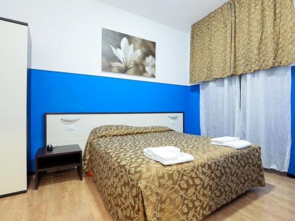 Mini Hotel : photo 5 de la chambre chambre double