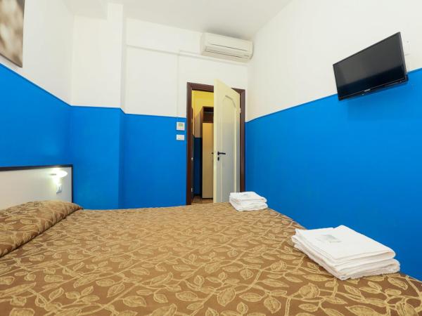 Mini Hotel : photo 7 de la chambre chambre double