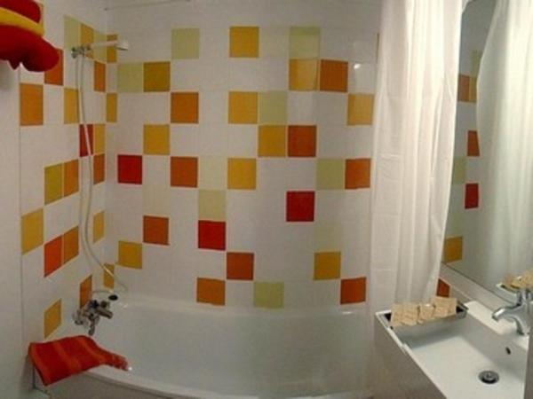Résidence Thibaud : photo 5 de la chambre chambre quadruple avec baignoire