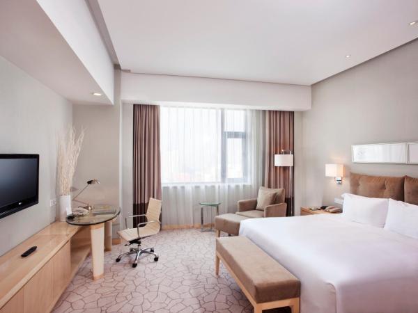 Holiday Inn Beijing Deshengmen, an IHG Hotel : photo 4 de la chambre chambre king standard avec vue sur ville