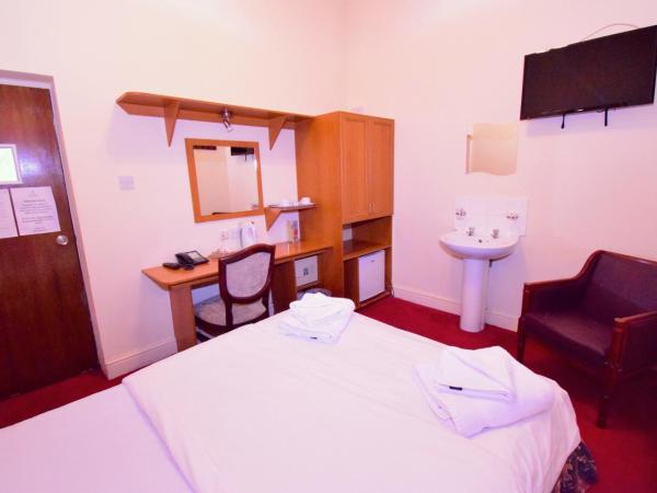 Bridge Park Hotel : photo 2 de la chambre chambre double avec salle de bains privative 