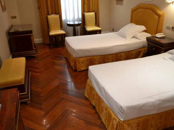 Hotel Alameda Palace : photo 7 de la chambre chambre lits jumeaux