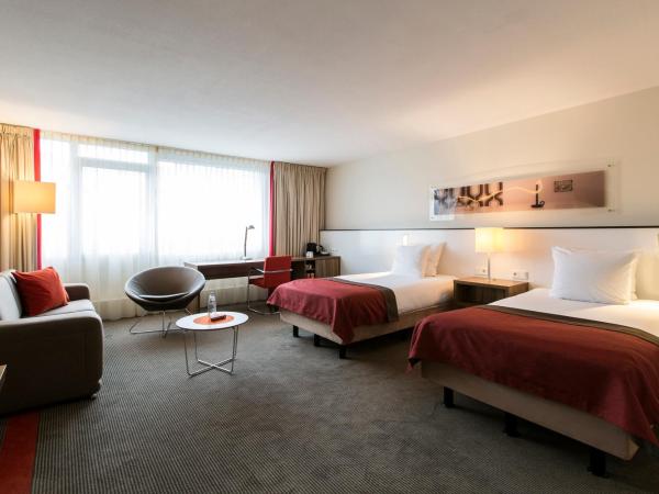 Holiday Inn Eindhoven Centre, an IHG Hotel : photo 1 de la chambre twin suite with sofa bed & access to intercontinental malta facilities