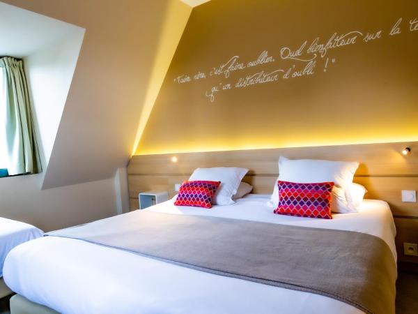 Hôtel du Château Dinan - Originals Boutique : photo 1 de la chambre chambre triple