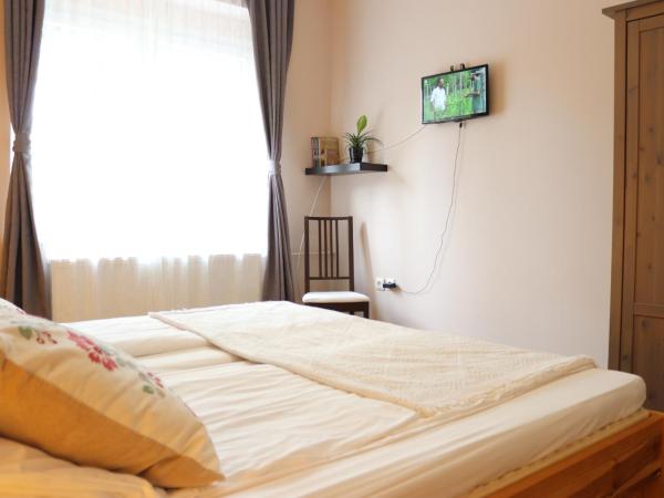 Grape&Wine Guesthouse : photo 2 de la chambre appartement 3 chambres