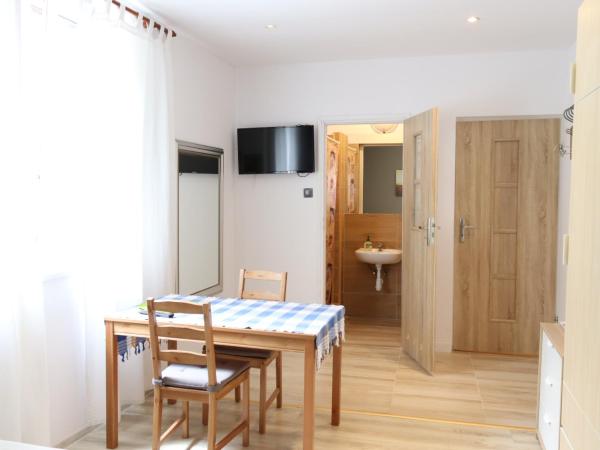 City Apartments & Gym : photo 2 de la chambre chambre double deluxe