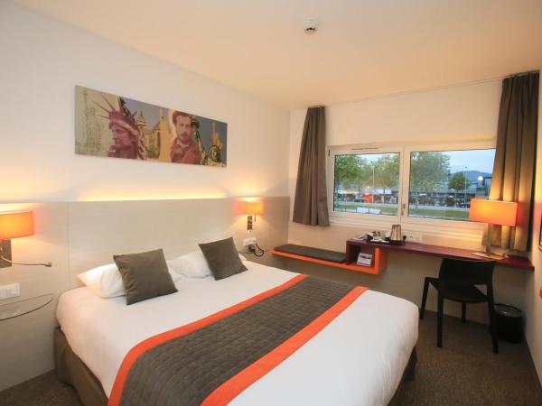Comfort Hotel Expo Colmar : photo 2 de la chambre chambre lit queen-size - non-fumeurs