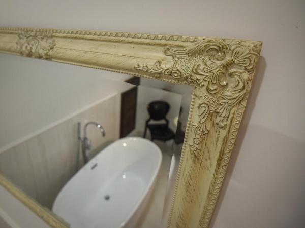 Villa Campana : photo 2 de la chambre chambre double deluxe avec baignoire