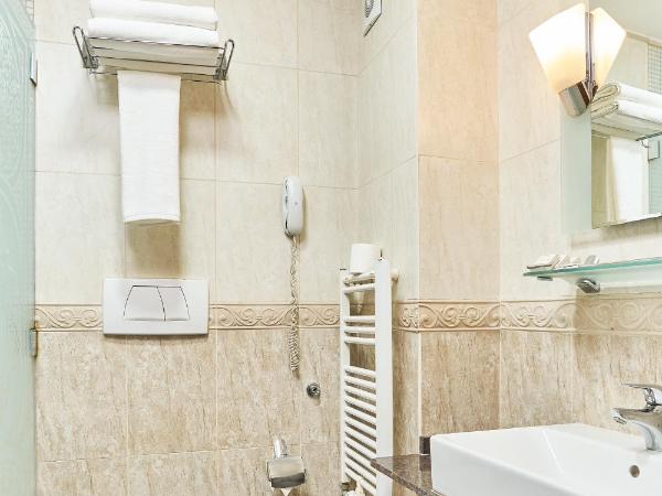 Best Western Empire Palace Hotel & Spa : photo 6 de la chambre chambre triple