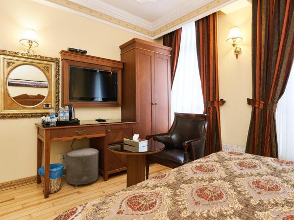 Best Western Empire Palace Hotel & Spa : photo 3 de la chambre chambre triple