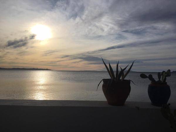 Hôtel Lido Beach : photo 4 de la chambre chambre double supérieure avec terrasse - vue sur mer