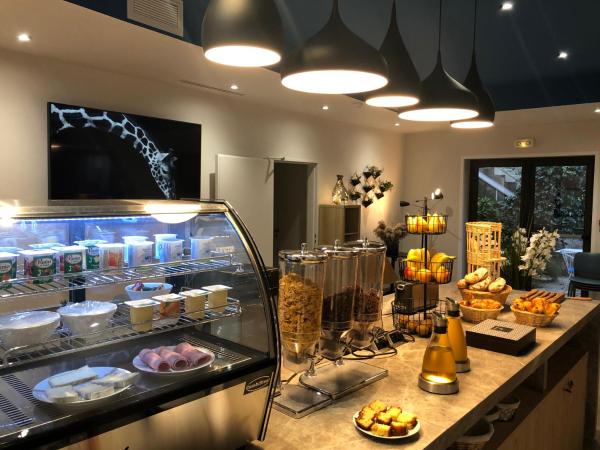 Hotel Cantosorgue : photo 7 de la chambre chambre double