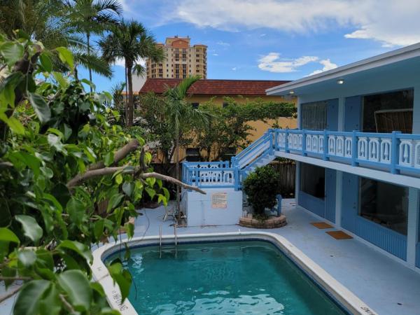 Hotel Motel Lauderdale Inn : photo 2 de la chambre chambre lit queen-size deluxe