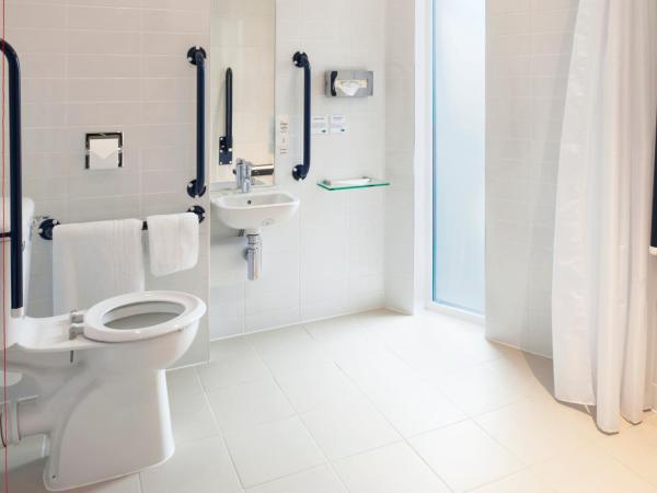 Holiday Inn Express Manchester City Centre, an IHG Hotel : photo 4 de la chambre chambre double standard - accessible aux personnes à mobilité réduite