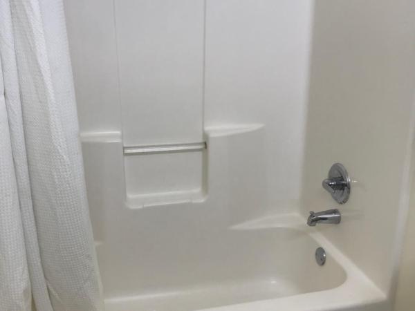 COUNTRY INN MOTEL : photo 8 de la chambre chambre lit king-size