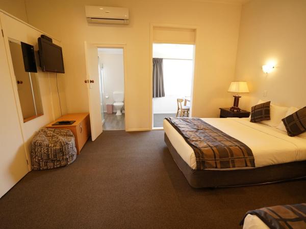 Alpers Lodge & Conference Centre : photo 3 de la chambre chambre lits jumeaux deluxe