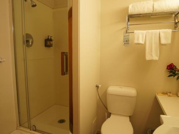 Alpers Lodge & Conference Centre : photo 6 de la chambre chambre lits jumeaux deluxe