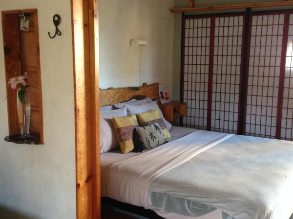 Les Artistes Inn : photo 2 de la chambre chambre lit king-size supérieure