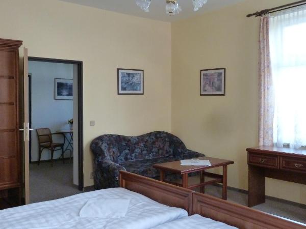 Penzion Holiday : photo 5 de la chambre appartement 1 chambre - annexe