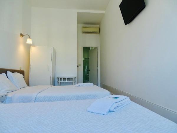 Poveira Hotel : photo 6 de la chambre chambre triple
