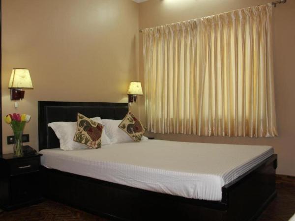 Rinchen Hotel : photo 1 de la chambre deluxe queen ac room