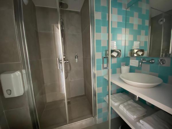 Hôtel Les Baigneuses de Biarritz : photo 8 de la chambre chambre double standard - vue sur océan