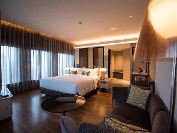 EQ Kuala Lumpur : photo 3 de la chambre chambre lit king-size premier