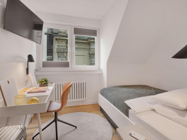 Beethoven Hotel Dreesen - furnished by BoConcept : photo 3 de la chambre chambre simple