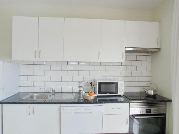 Hotel Apartamento Paraiso De Albufeira : photo 5 de la chambre bungalow - vue sur jardin