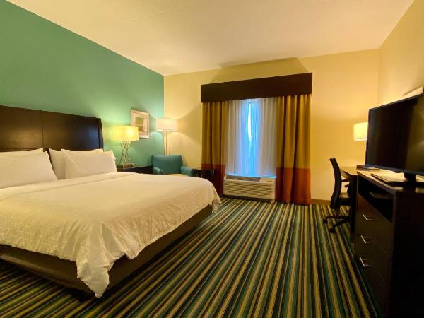 Holiday Inn Express Hotel & Suites Orlando East-UCF Area, an IHG Hotel : photo 6 de la chambre chambre lit king-size