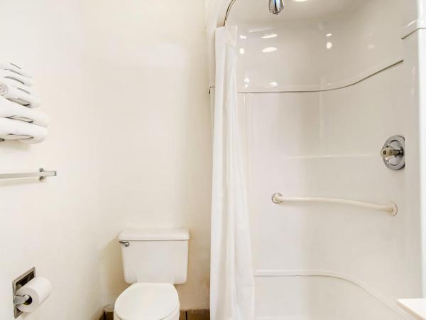 Budgetlodge : photo 2 de la chambre chambre lit king-size - fumeurs