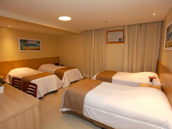 Elegance Praia Hotel : photo 2 de la chambre chambre familiale