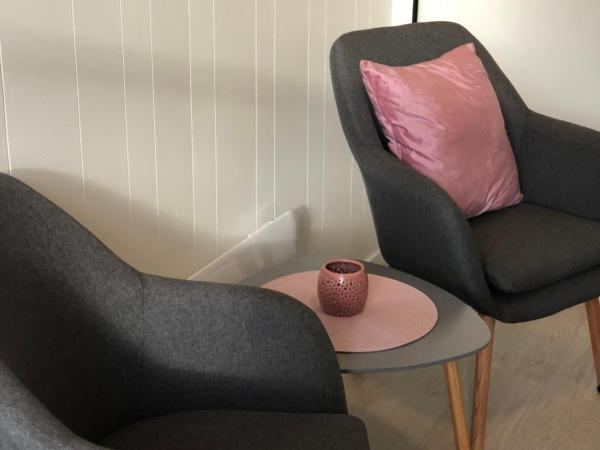 Ami Hotel : photo 2 de la chambre chambre double ou lits jumeaux avec salle de bains commune