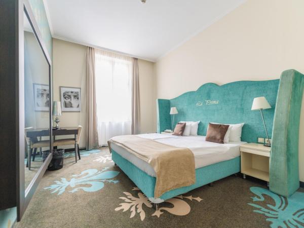 La Prima Fashion Hotel Budapest : photo 1 de la chambre chambre deluxe double ou lits jumeaux