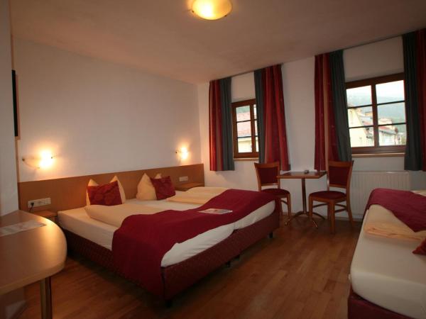 Hotel Engl : photo 5 de la chambre chambre triple