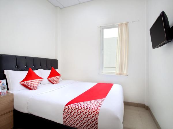 Capital O 106 Sarkawi Residence : photo 7 de la chambre chambre double standard