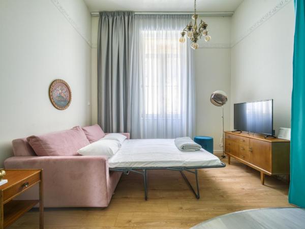 KERAMOS Athens : photo 5 de la chambre appartement - rez-de-chaussée