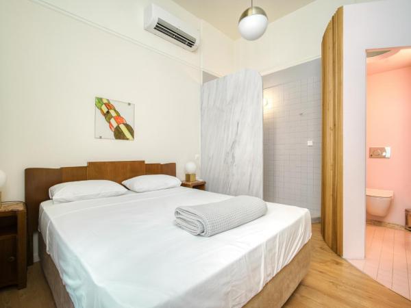 KERAMOS Athens : photo 8 de la chambre appartement - rez-de-chaussée