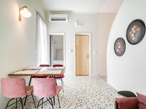 KERAMOS Athens : photo 2 de la chambre appartement - vue sur jardin