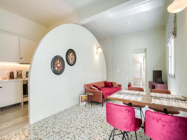 KERAMOS Athens : photo 1 de la chambre appartement - vue sur jardin