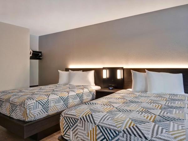 Studio 6-Jacksonville, FL - Baymeadows : photo 1 de la chambre chambre quadruple de luxe - non-fumeurs